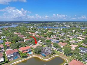 146 Magnolia Way, Tequesta FL 33469