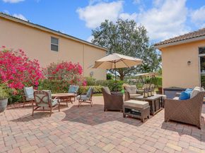 146 Magnolia Way, Tequesta FL 33469