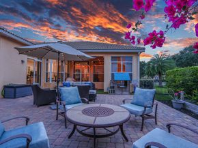 146 Magnolia Way, Tequesta FL 33469