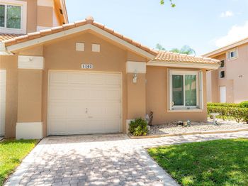 1102 SW 158th ave