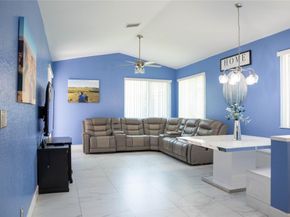 1102 SW 158th ave, Pembroke Pines FL 33027