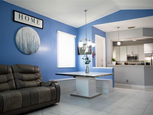 1102 SW 158th ave, Pembroke Pines FL 33027