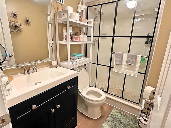 9410 Poinciana Pl 303, Davie FL 33324