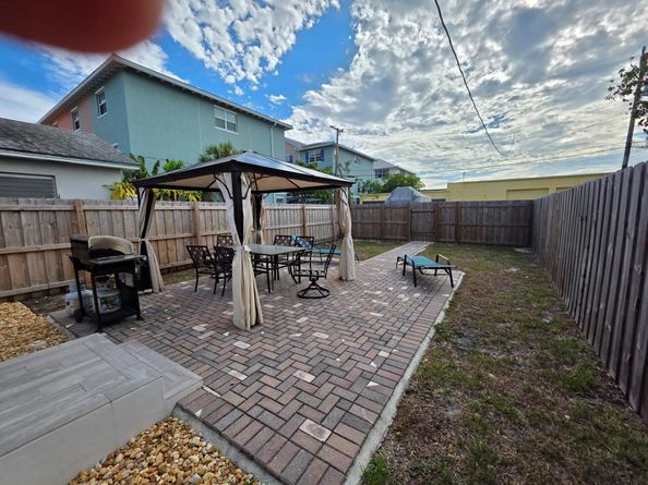 319 N J Street, Lake Worth Beach FL 33460