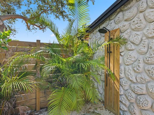 1646 NE 3rd Avenue, Delray Beach FL 33444