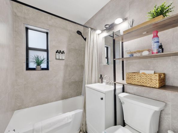 1646 NE 3rd Avenue, Delray Beach FL 33444