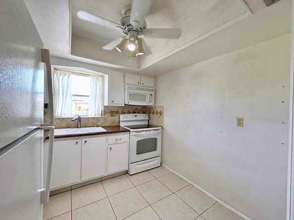 2802 Crosley Drive W D, West Palm Beach FL 33415