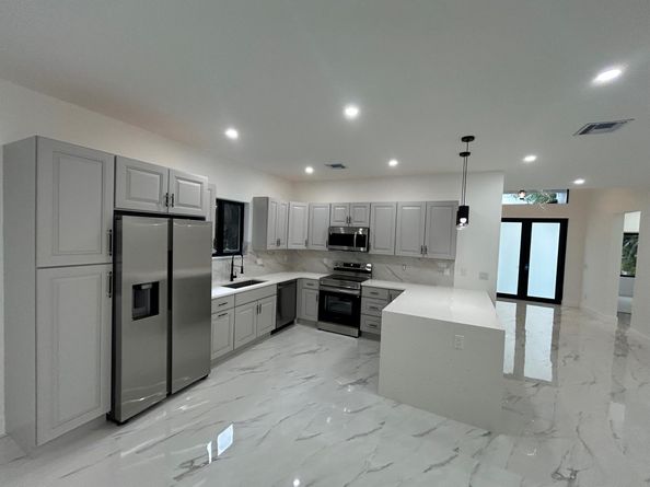 4898 Alberta Avenue, West Palm Beach FL 33417