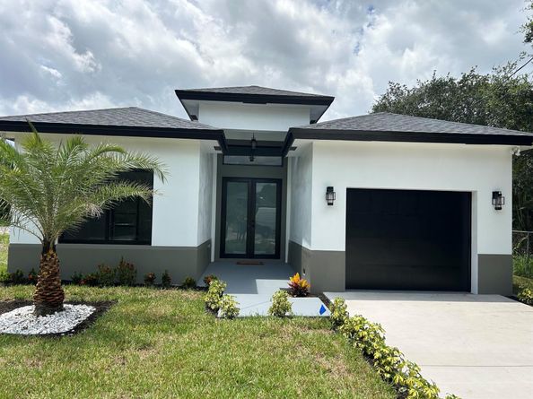 4898 Alberta Avenue, West Palm Beach FL 33417