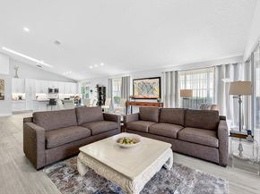 12902 Touchstone Place, Palm Beach Gardens FL 33418