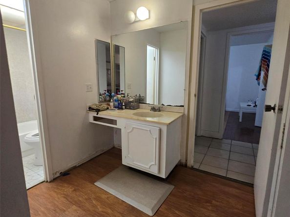 3000 Riverside Dr 2081, Coral Springs FL 33065