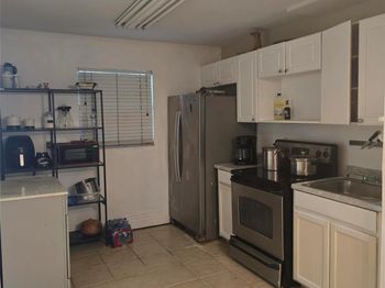 3000 Riverside Dr