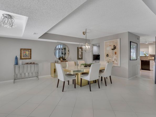 7338 Woodmont Court, Boca Raton FL 33434