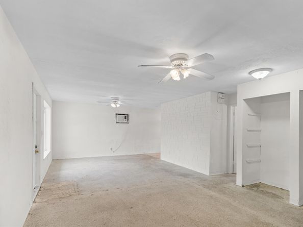 6331 SW 41st Place, Davie FL 33314