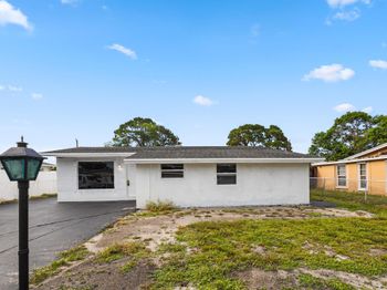 6331 SW 41st Place