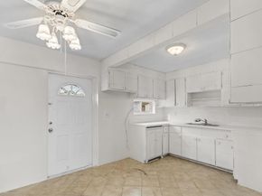 6331 SW 41st Place, Davie FL 33314