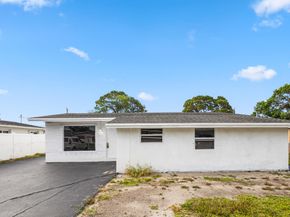 6331 SW 41st Place, Davie FL 33314