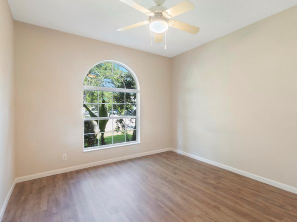 5412 NW 57th Way, Coral Springs FL 33067