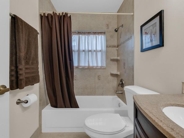 13305 NW 13th St, Sunrise FL 33323