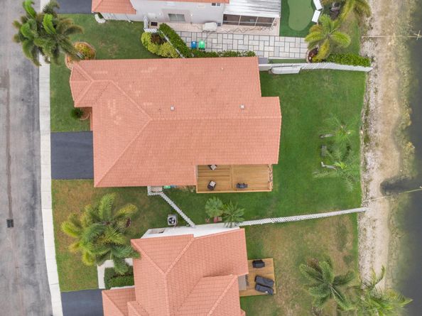 13305 NW 13th St, Sunrise FL 33323