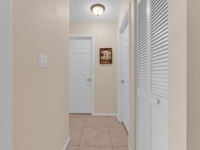 13305 NW 13th St, Sunrise FL 33323