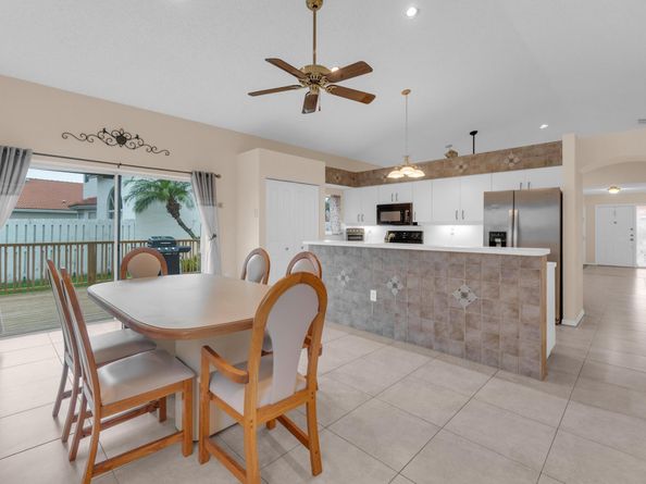 13305 NW 13th St, Sunrise FL 33323