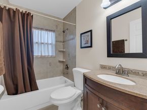 13305 NW 13th St, Sunrise FL 33323