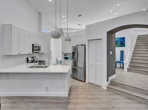 6631 NW 43rd Terrace, Boca Raton FL 33496