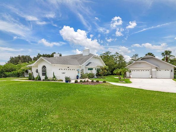 8852 154 Court N, Palm Beach Gardens FL 33418