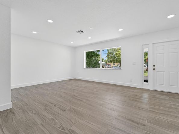 6830 2nd Street, Jupiter FL 33458