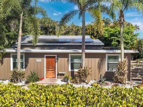 1862 Center Street, Jupiter FL 33458