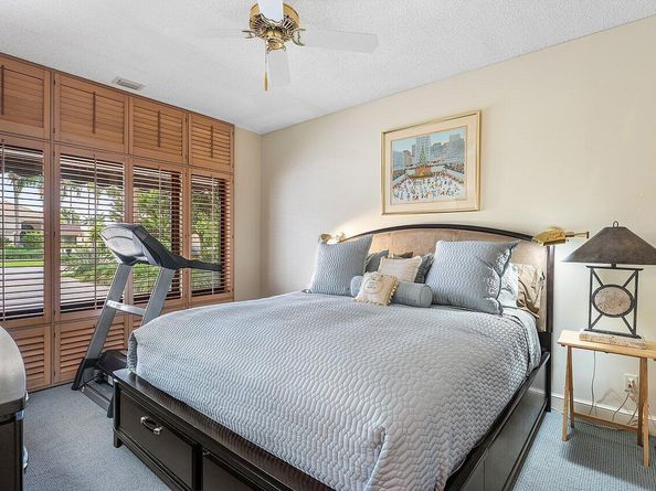 17356 Loch Lomond Way, Boca Raton FL 33496