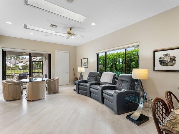 17356 Loch Lomond Way, Boca Raton FL 33496