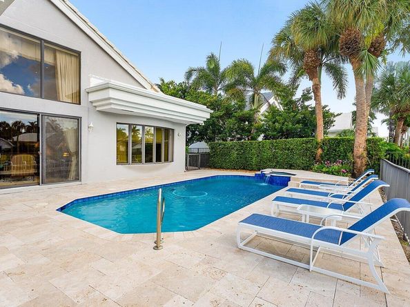 17356 Loch Lomond Way, Boca Raton FL 33496