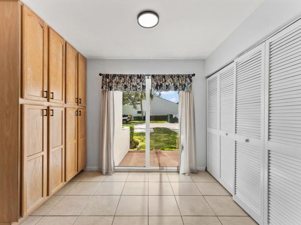 268 Sunshine Boulevard, Royal Palm Beach FL 33411