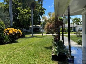 925 N 32nd Ave, Hollywood FL 33021