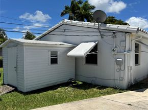 925 N 32nd Ave, Hollywood FL 33021