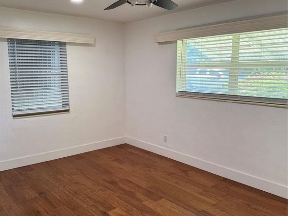 925 N 32nd Ave, Hollywood FL 33021
