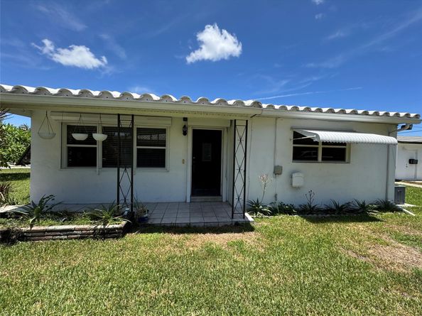 925 N 32nd Ave, Hollywood FL 33021