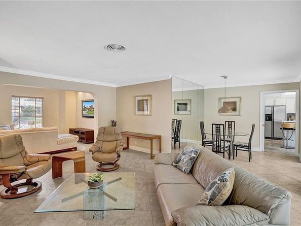 4061 NE 26 Avenue, Fort Lauderdale FL 33308