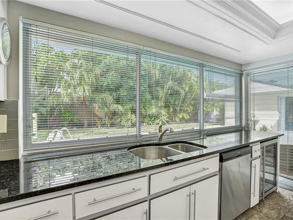 4061 NE 26 Avenue, Fort Lauderdale FL 33308