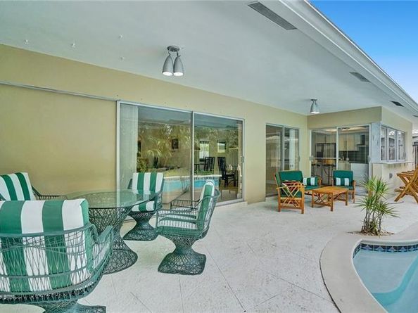 4061 NE 26 Avenue, Fort Lauderdale FL 33308