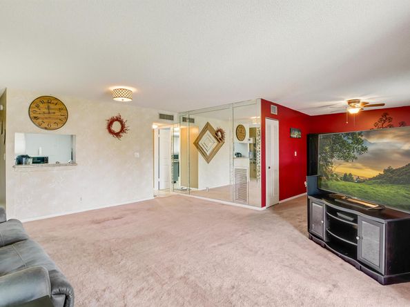 3154 Via Poinciana 409, Lake Worth FL 33467