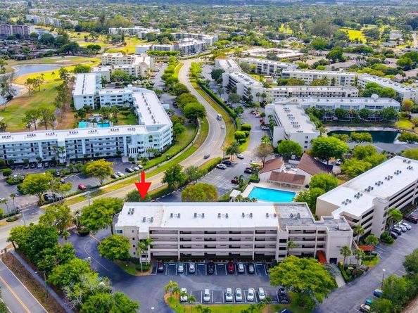 3154 Via Poinciana 409, Lake Worth FL 33467