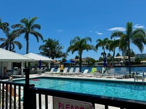 6409 Bay Club Dr 3, Fort Lauderdale FL 33308