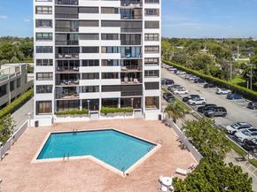 5600 N Flagler Drive 2006, West Palm Beach FL 33407