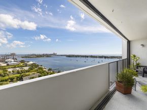 5600 N Flagler Drive 2006, West Palm Beach FL 33407