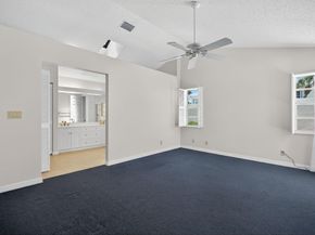 10 Brighton Court, Palm Beach Gardens FL 33418