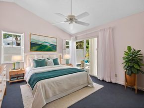 10 Brighton Court, Palm Beach Gardens FL 33418