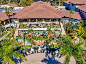10 Brighton Court, Palm Beach Gardens FL 33418